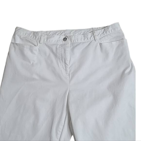 Ruby Rd. White Capris - Picture 6 of 9